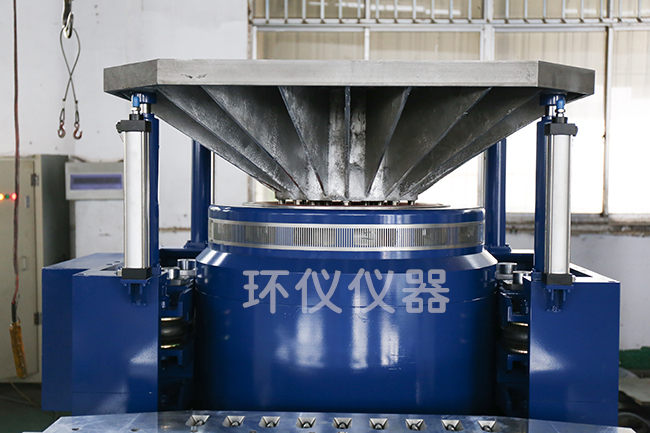 《GB/T 15844.3-1995 移動通信調頻無線電話機 可靠性要求及試驗方法》標準(圖1)
